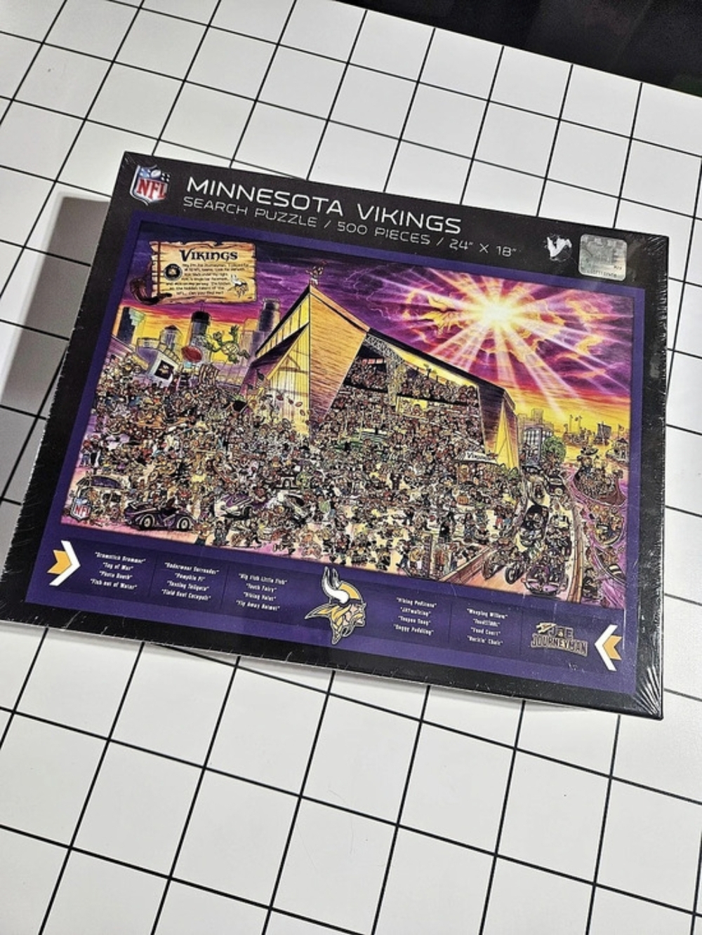 NFL Minnesota Vikings 500-Piece Puzzle 500-Piece Puzzle Purple & Black